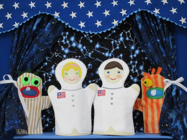 Under the Stars Puppet Set